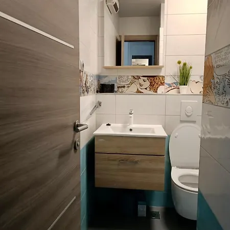 דירה Modern Cave *