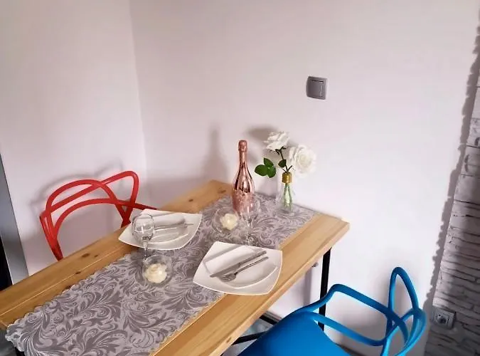 Modern Cave * سبليت